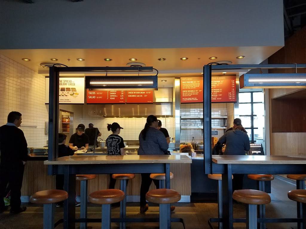 Chipotle Mexican Grill | restaurant | 80 E Nees Ave, Fresno, CA 93720, USA | 5594900605 OR +1 559-490-0605