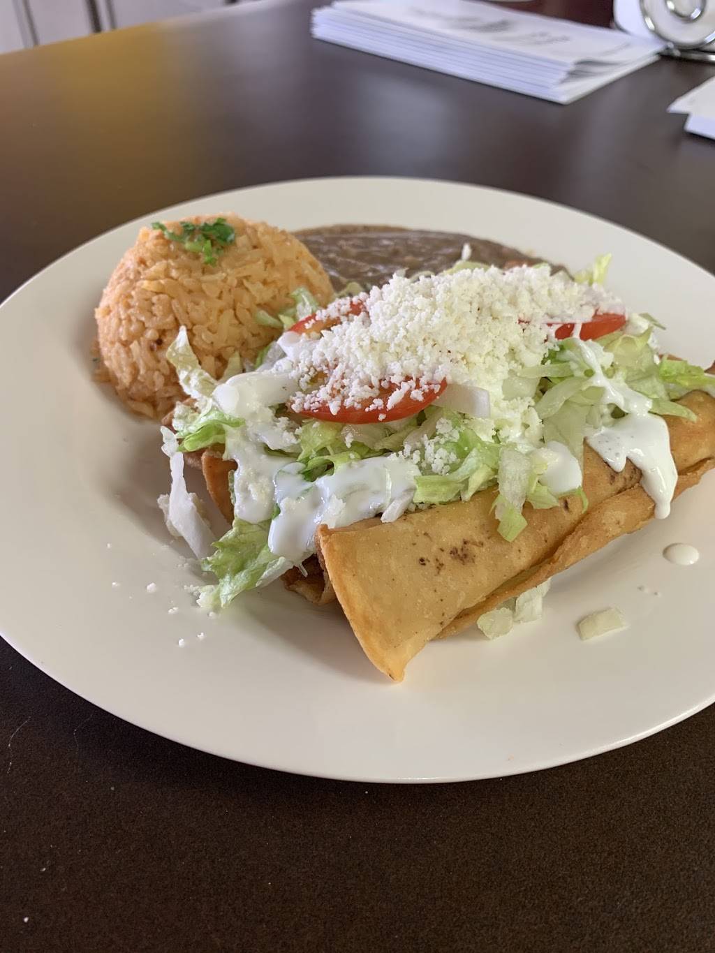 Taqueria & Mexican Restaurant La Chata | restaurant | 1706 N Frazier St, Conroe, TX 77301, USA | 9362359813 OR +1 936-235-9813