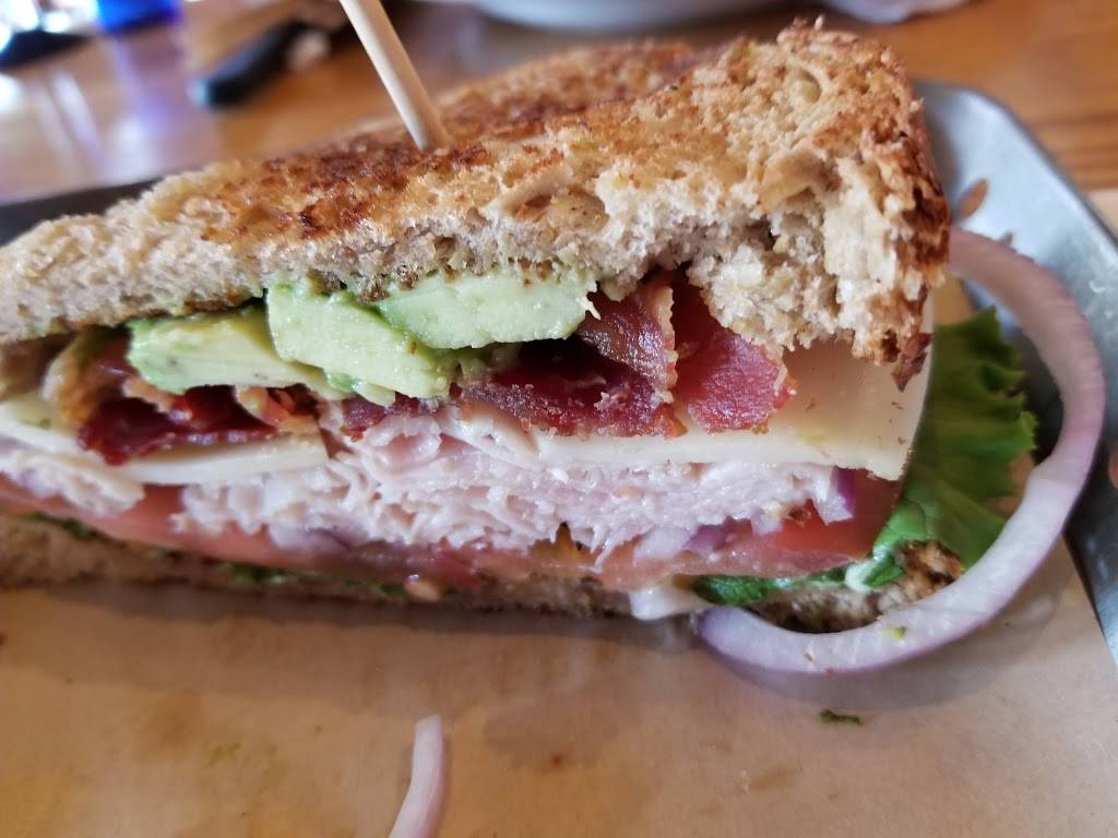 Chilis Grill & Bar | meal takeaway | 5851 Bee Ridge Rd, Sarasota, FL 34233, USA | 9413792235 OR +1 941-379-2235