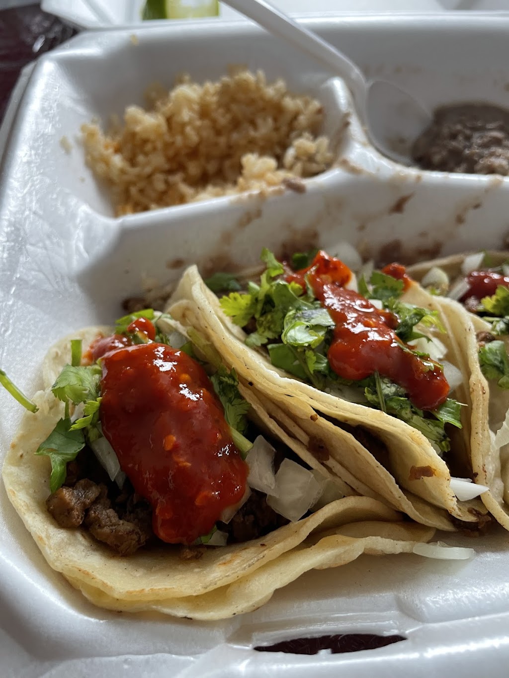 Guapos Tacos | restaurant | 2300 W Main St, Lehi, UT 84043, USA | 3854777412 OR +1 385-477-7412
