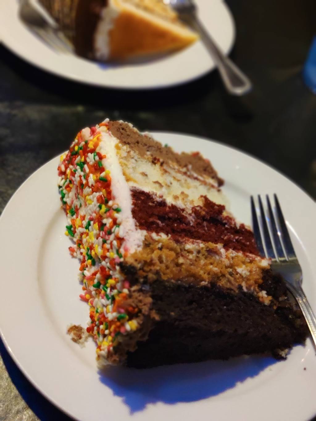 Gondolier Italian Restaurant | restaurant | 3707, 964 Dolly Parton Pkwy, Sevierville, TN 37862, USA | 8654288050 OR +1 865-428-8050