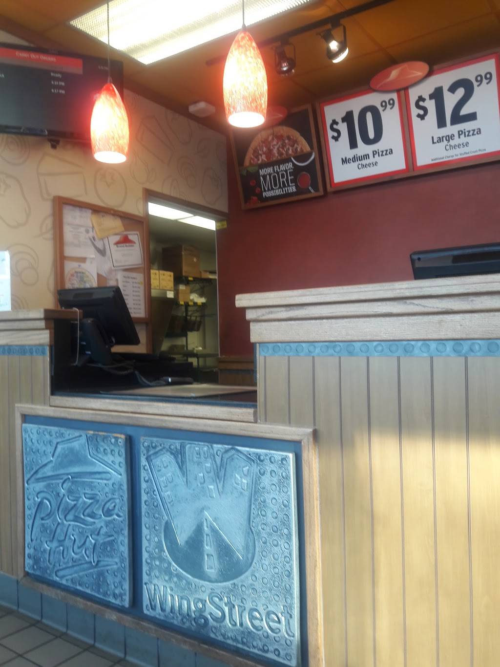 Pizza Hut | restaurant | 467 W Channel Islands Blvd, Port Hueneme, CA 93041, USA | 8059846500 OR +1 805-984-6500