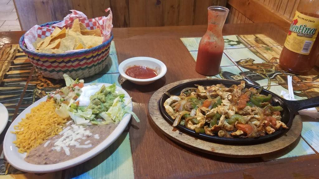 Tequila Mexican Restaurant | restaurant | 2641 Muegge Rd, St Charles, MO 63303, USA | 6369260835 OR +1 636-926-0835