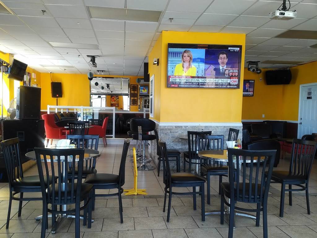 De Place restaurant and bar inc | restaurant | 2400 Finch Ave W #1, North York, ON M9M 2E2, Canada | 6477487523 OR +1 647-748-7523