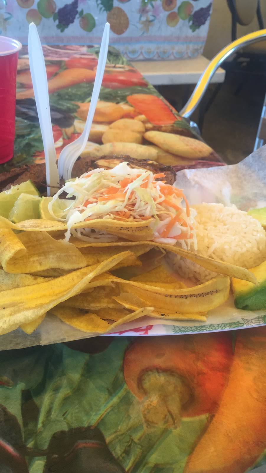 Las Tinajas Nicas | restaurant | 239 Park Blvd, Miami, FL 33126, USA | 3054560123 OR +1 305-456-0123