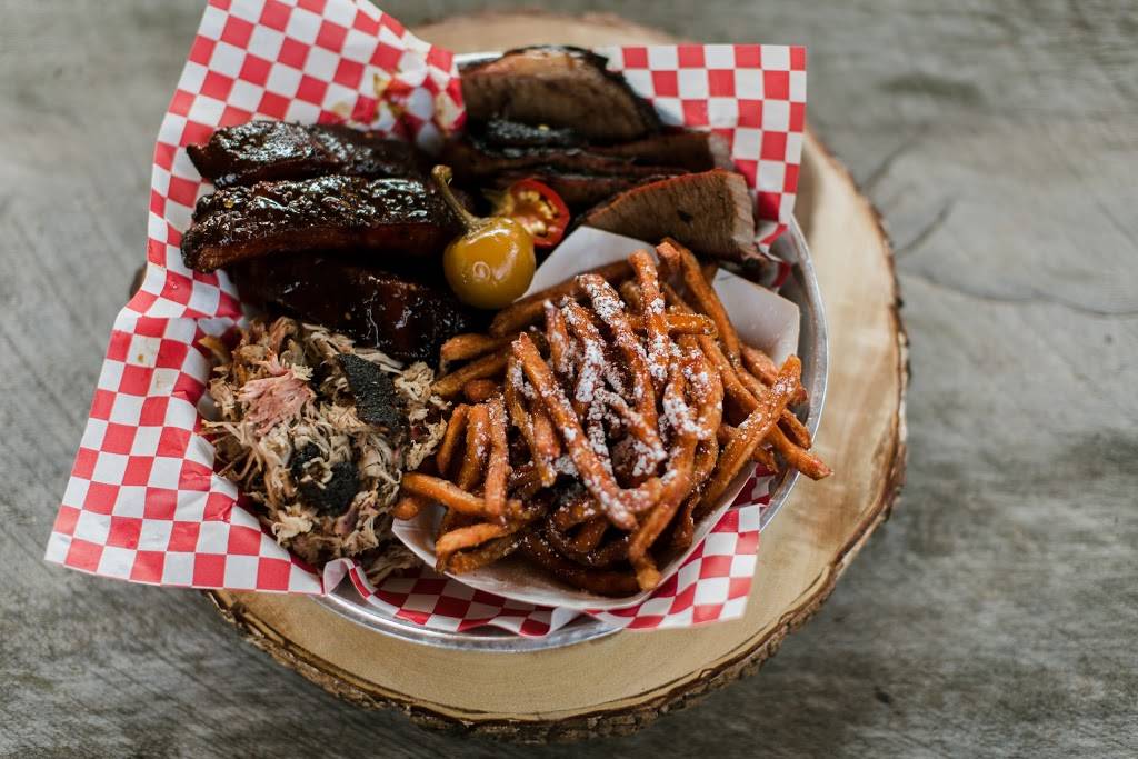 The Smokin Pig - Easley | restaurant | 701 S Pendleton St, Easley, SC 29640, USA | 8644425074 OR +1 864-442-5074