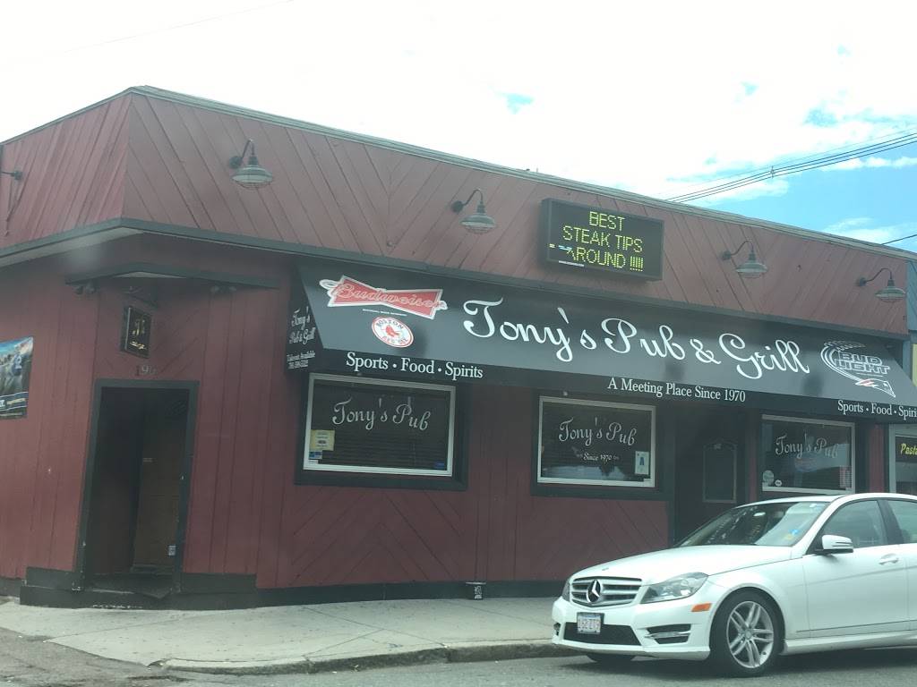 Tonys Pub & Grill | restaurant | 196 Franklin St, Lynn, MA 01904, USA | 7815995522 OR +1 781-599-5522