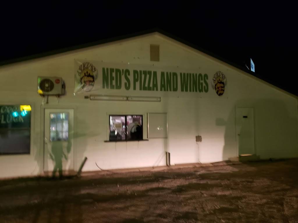 Neds Pizza & Wings | restaurant | 1220 N Bryant St, Pleasanton, TX 78064, USA | 8302816610 OR +1 830-281-6610