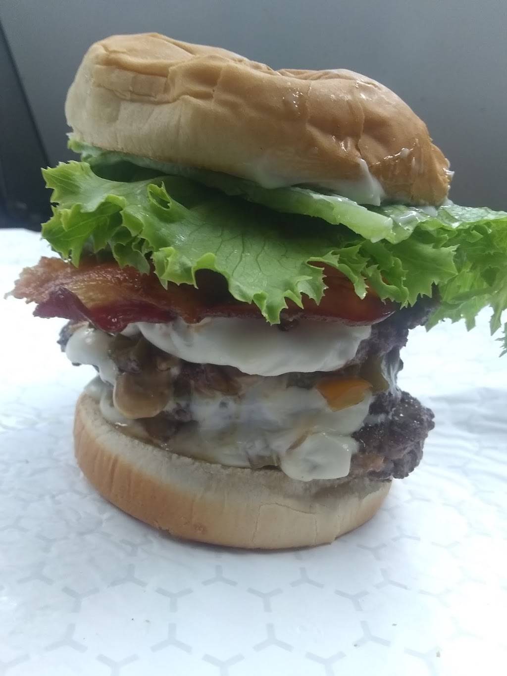 The Burger Shack | restaurant | 868 Main St, Locke, NY 13092, USA | 3157575004 OR +1 315-757-5004