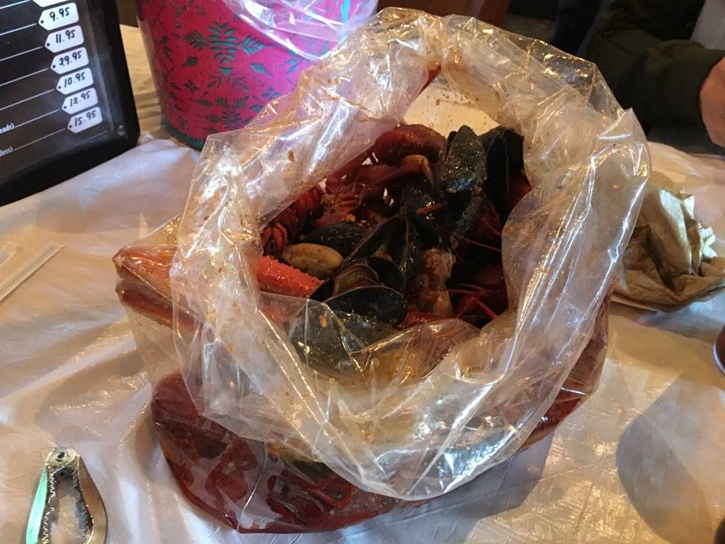 Crackin Crab Seafood Boil | restaurant | 4959 Pan American, West Fwy NE ste C, Albuquerque, NM 87109, USA | 5053444469 OR +1 505-344-4469