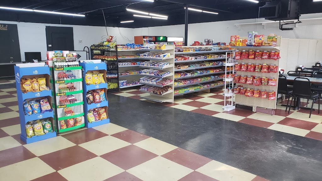 McCrory corner store | meal takeaway | 305 Edmonds Ave, McCrory, AR 72101, USA | 8707310077 OR +1 870-731-0077