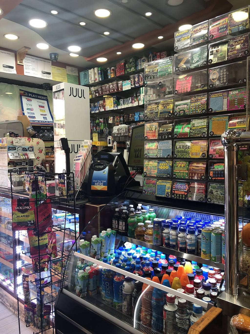 Peter Cooper Village Deli | restaurant | 375 1st Avenue, New York, NY 10010, USA | 6467264641 OR +1 646-726-4641