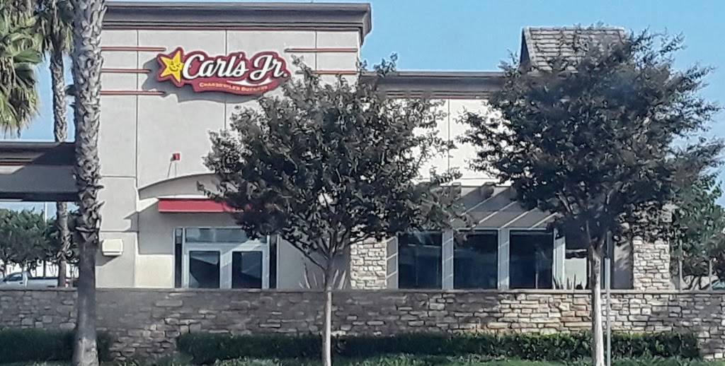 Carls Jr./Green Burrito | restaurant | 8271 Warner Ave, Huntington Beach, CA 92647, USA | 7148481206 OR +1 714-848-1206