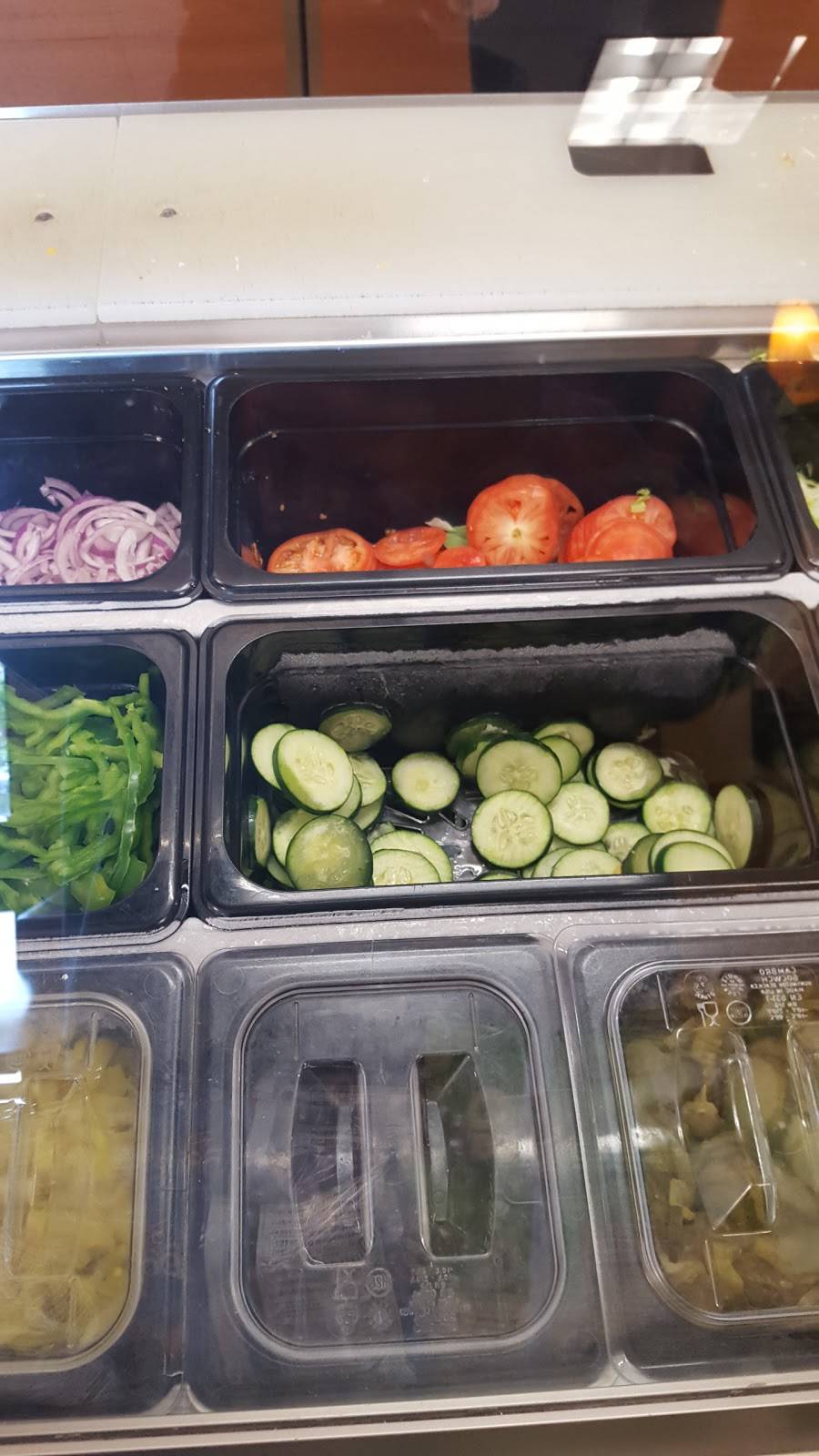 Subway Restaurants | restaurant | 9167 Kiefer Blvd Suite C Rosemont Plaza Shopping Center, Sacramento, CA 95826, USA | 9163627827 OR +1 916-362-7827