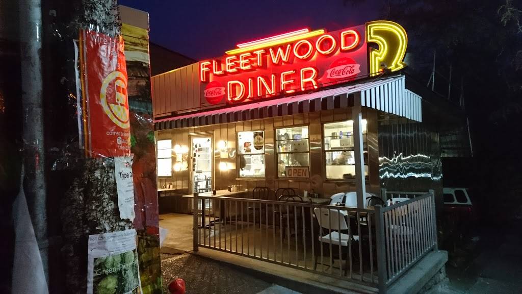 Fleetwood Diner | restaurant | 300 S Ashley St, Ann Arbor, MI 48104, USA | 7349955502 OR +1 734-995-5502