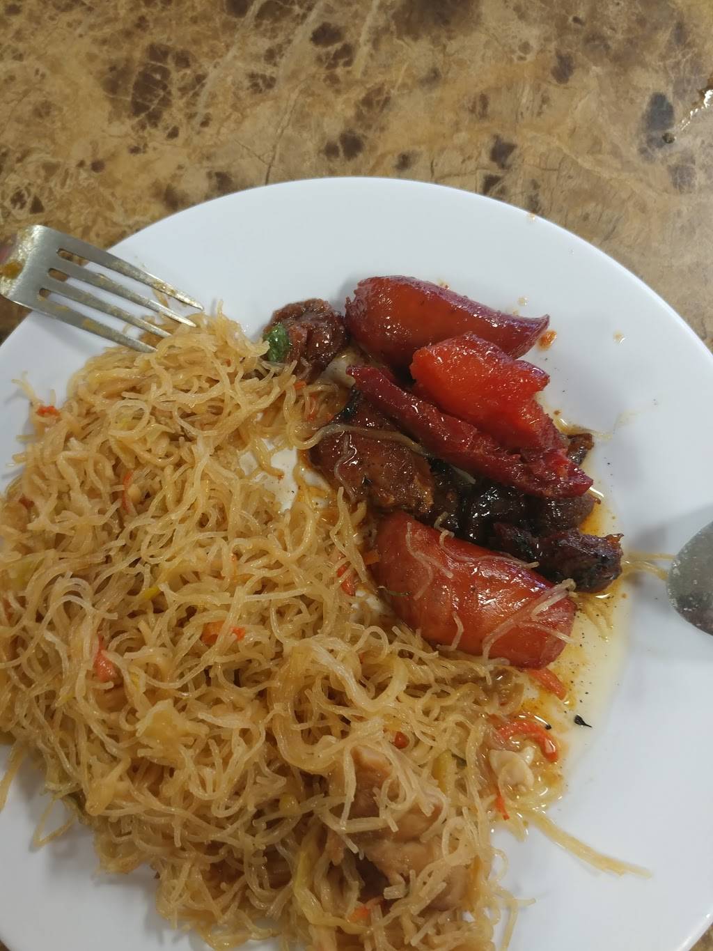 Kusina Ni Lorraine | restaurant | 3507 S Maryland Pkwy #1, Las Vegas, NV 89169, USA | 7023692613 OR +1 702-369-2613