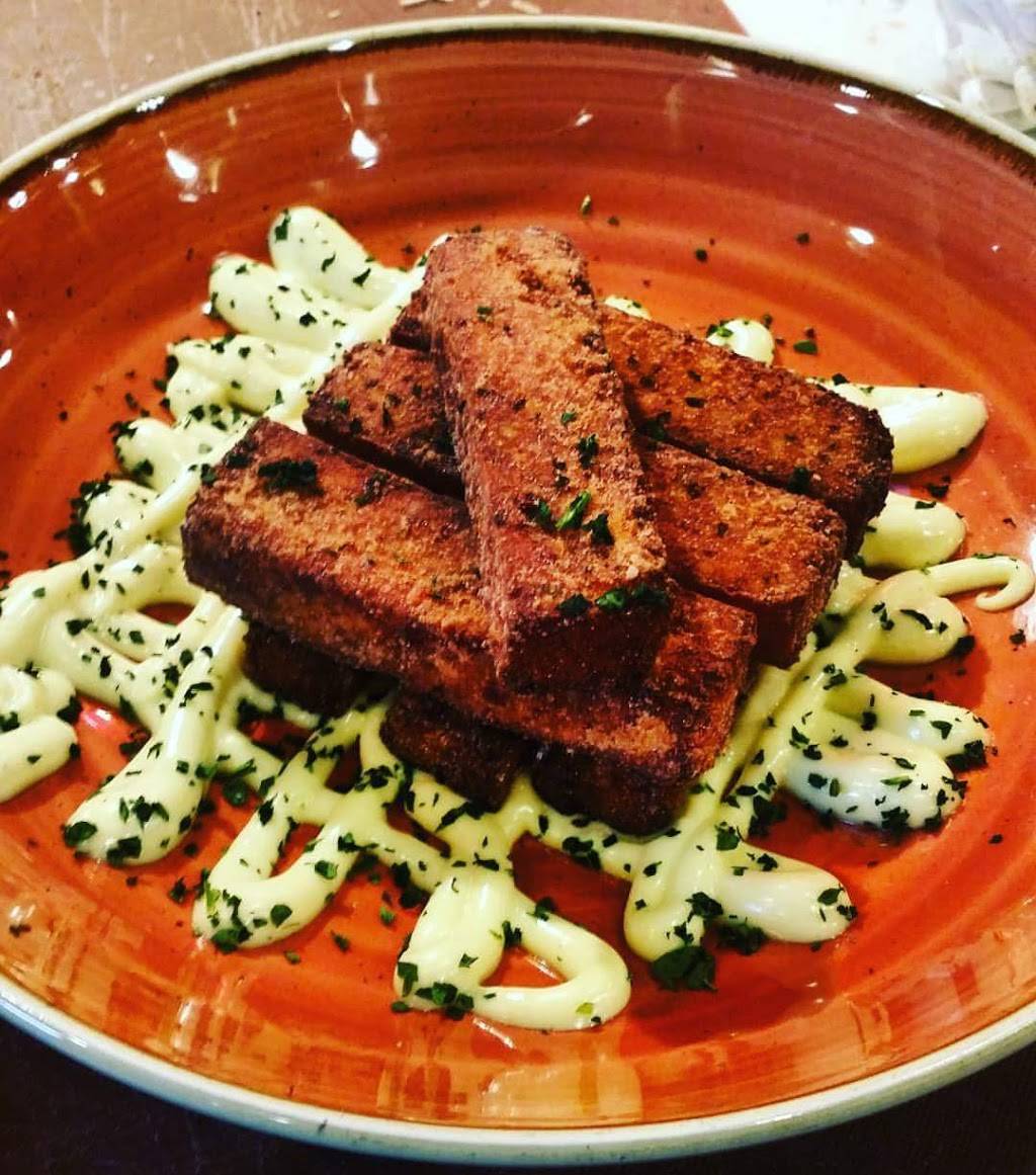 Novara Restaurant | restaurant | 556 Adams St, Milton, MA 02186, USA | 6176968400 OR +1 617-696-8400