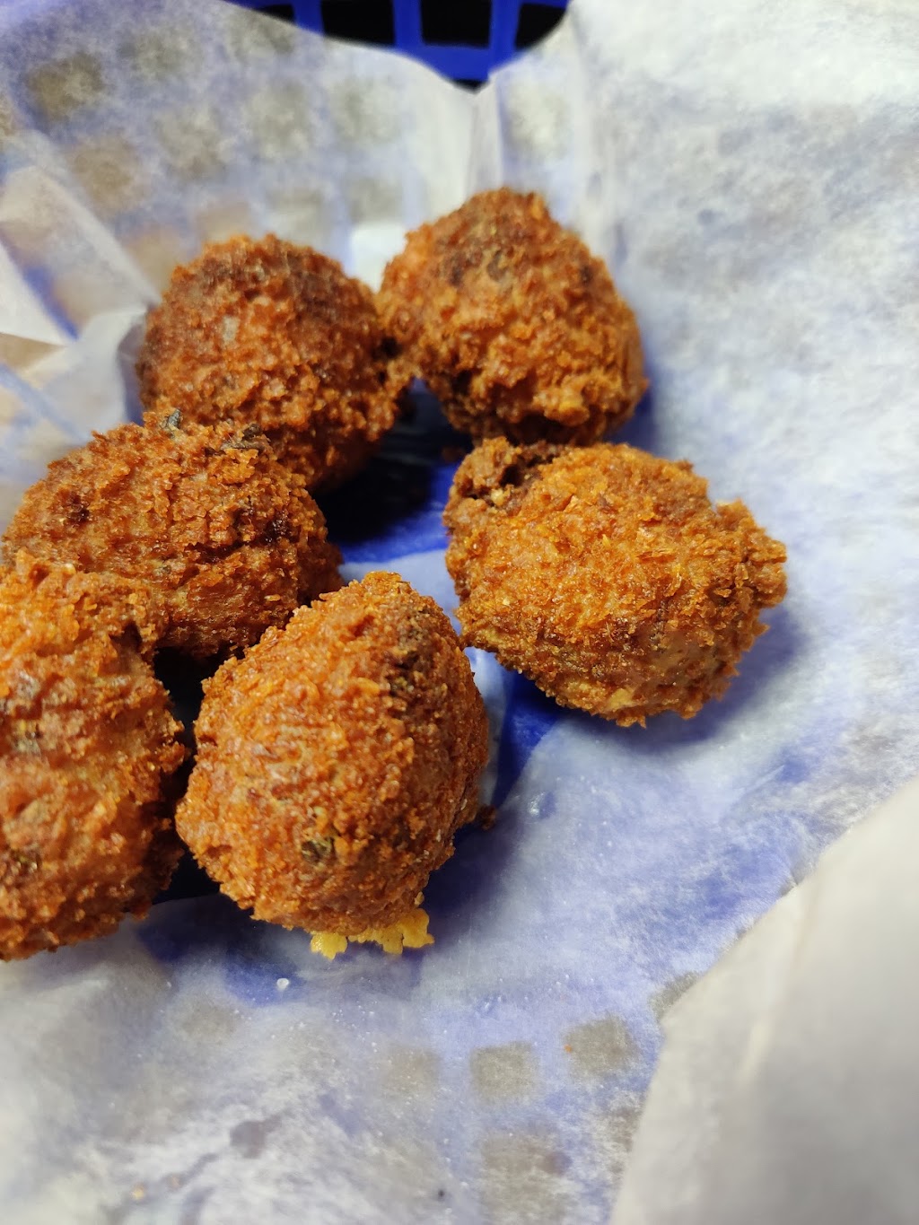 DWs Oyster Bar & Grill | restaurant | 7623 US-231, Panama City, FL 32404, USA | 8507470264 OR +1 850-747-0264