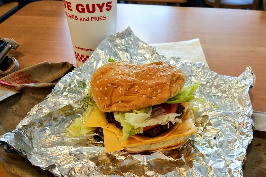 Five Guys | meal takeaway | 3420 Pleasant Valley Blvd, Altoona, PA 16602, USA | 8149442001 OR +1 814-944-2001
