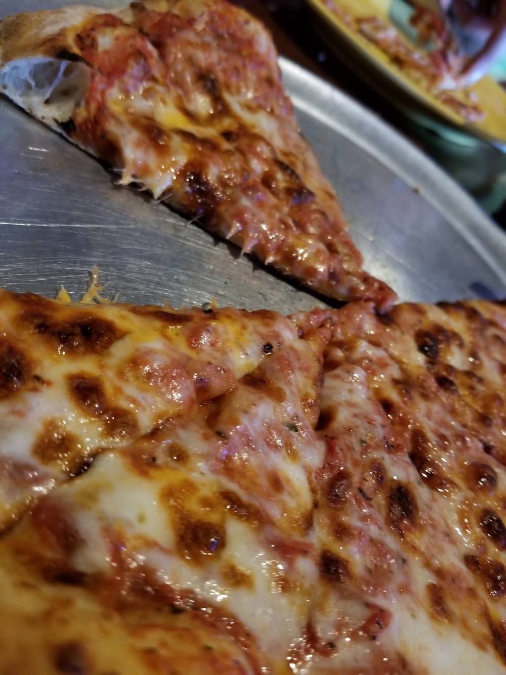 Pizzario | restaurant | 337 E Main St, Hillsboro, OR 97124, USA | 5036937953 OR +1 503-693-7953