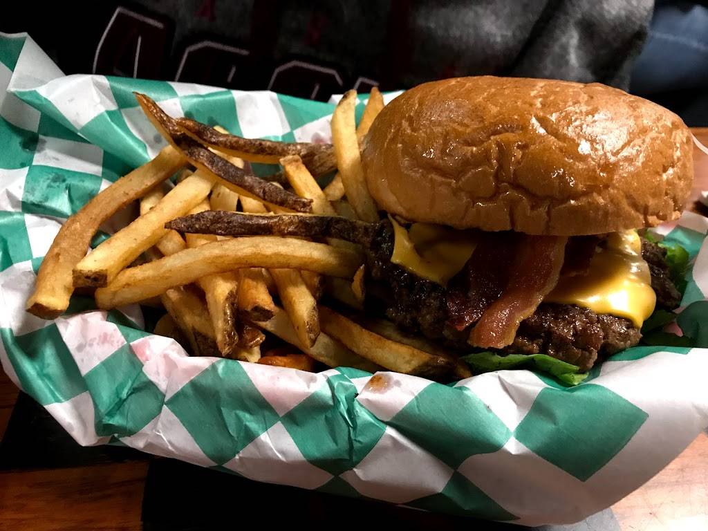 East Texas Burger Co | restaurant | 126 E Broad St, Mineola, TX 75773, USA | 9035693140 OR +1 903-569-3140
