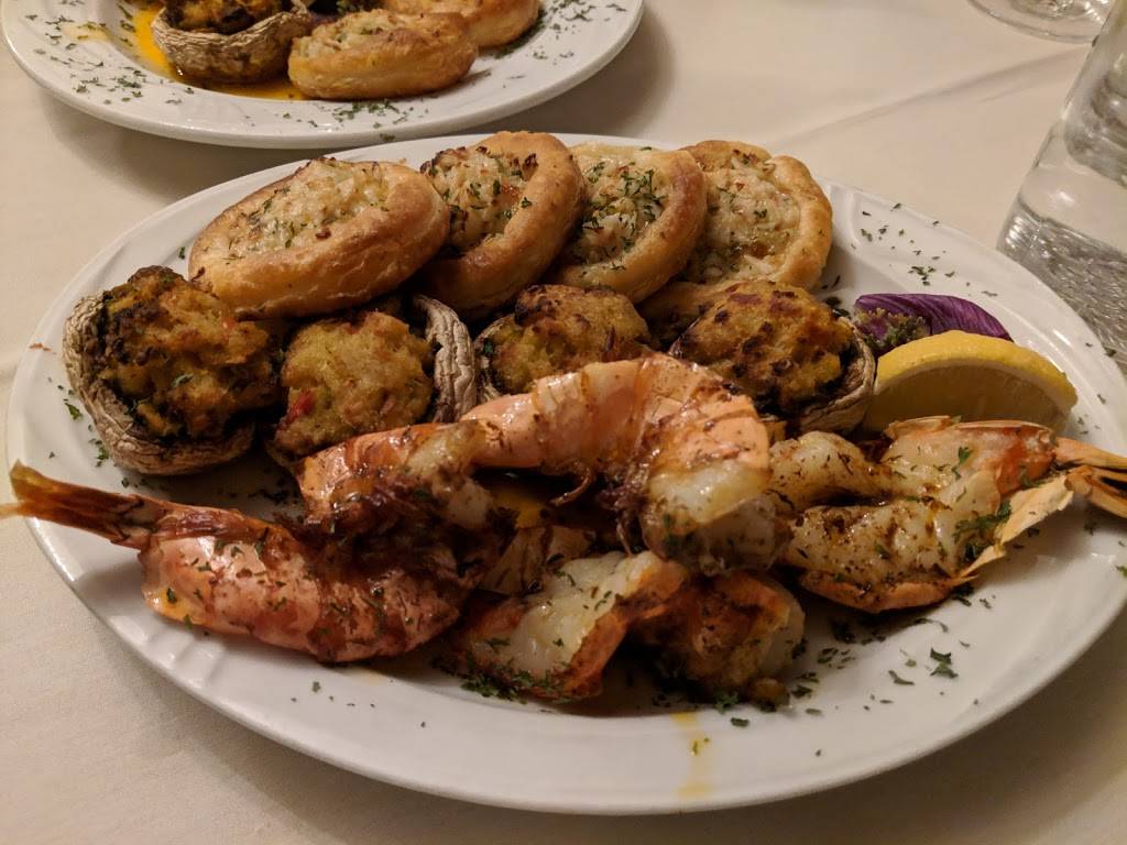 Louisiannes Etc. | restaurant | 7464 Hubbard Ave, Middleton, WI 53562, USA | 6088311929 OR +1 608-831-1929