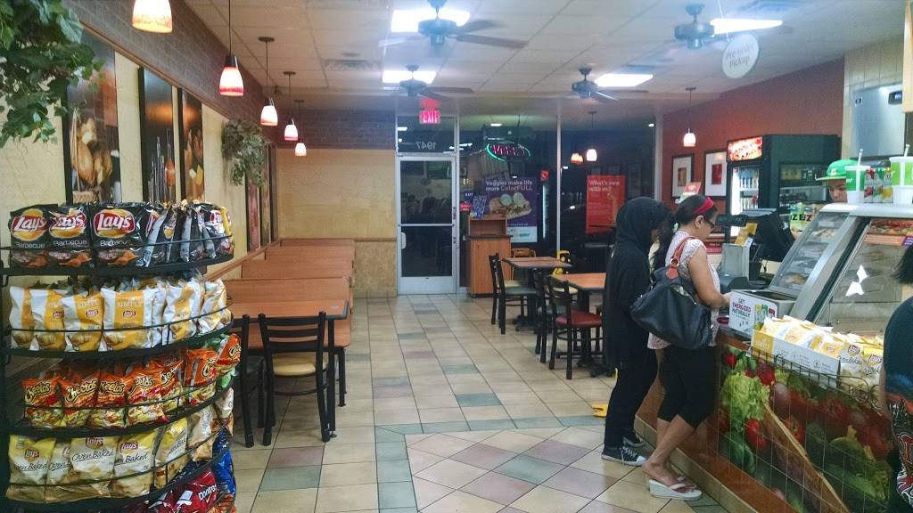 Subway | restaurant | 1947 Erringer Rd, Simi Valley, CA 93065, USA | 8055820242 OR +1 805-582-0242