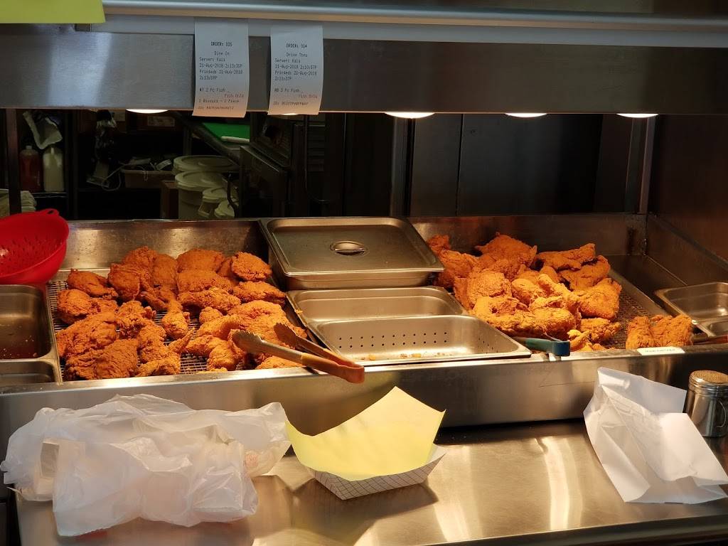 Louisiana Famous Fried Chicken & Seafood | restaurant | 4206 E Harry St, Wichita, KS 67218, USA | 3162609929 OR +1 316-260-9929