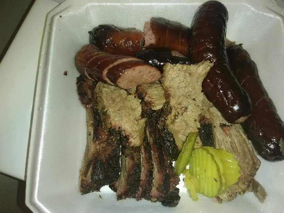 Brisketman BBQ | restaurant | 310 North S Oak St, Pearsall, TX 78061, USA | 2103642970 OR +1 210-364-2970