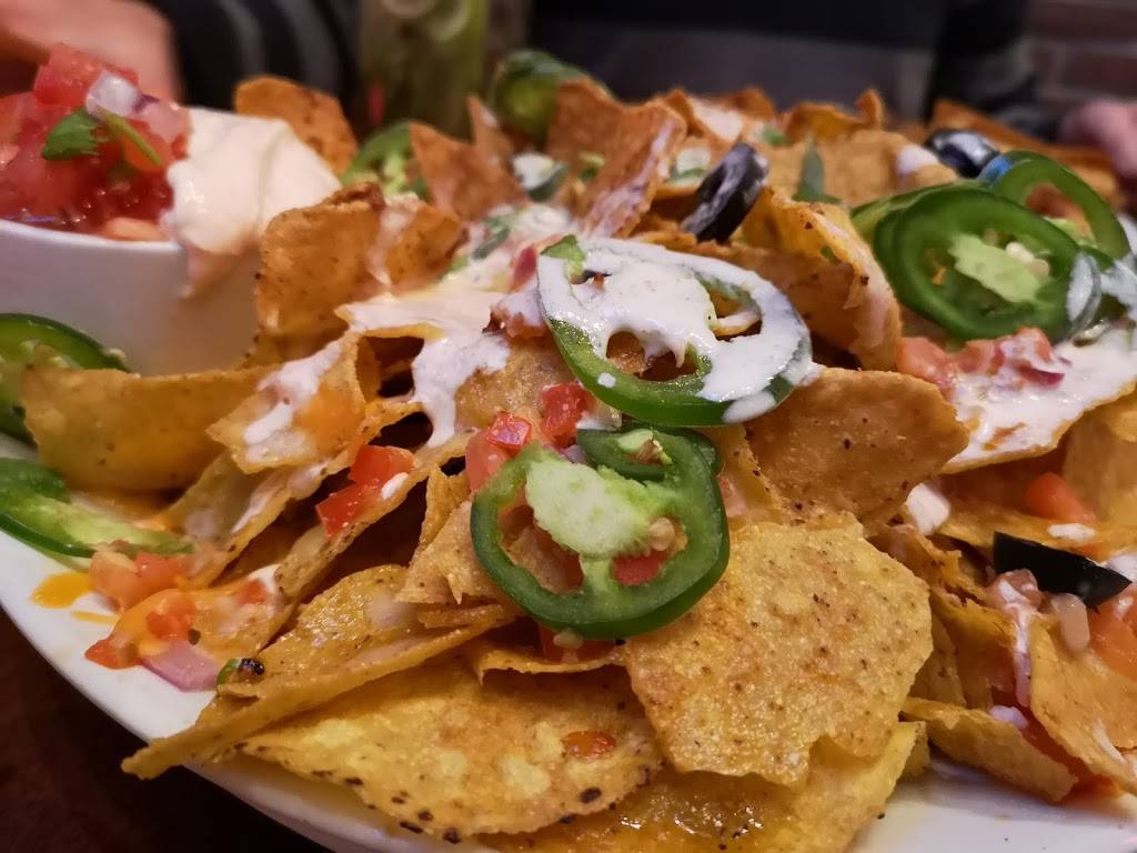 La Cage - Brasserie Sportive | restaurant | 3035 Boulevard le Carrefour, Laval, QC H7T 1C8, Canada | 5796403046 OR +1 579-640-3046