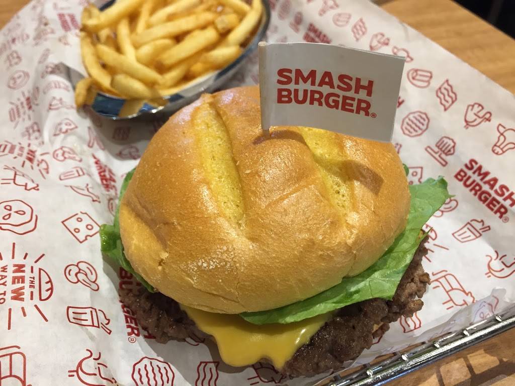 Smashburger | restaurant | 2027 Von Schilling Dr, Hampton, VA 23666, USA | 7578277128 OR +1 757-827-7128