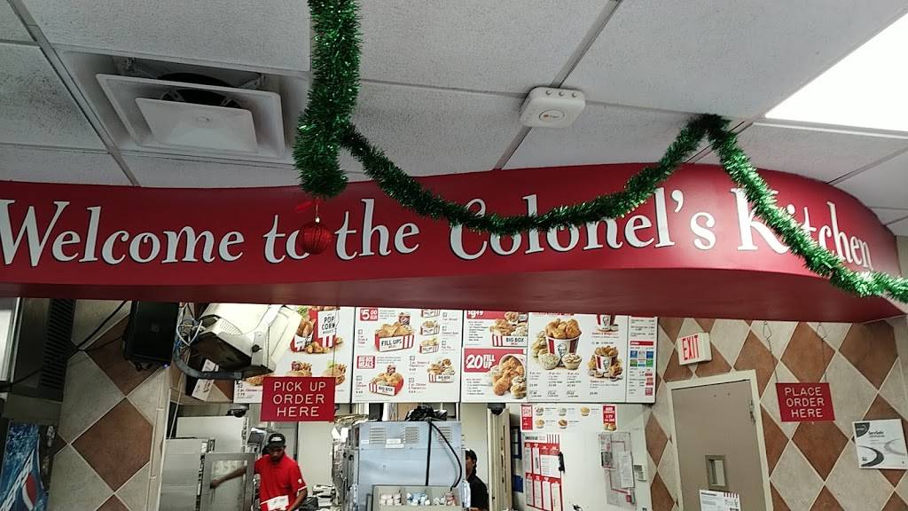 KFC | restaurant | 150 Merrick Rd #154, Lynbrook, NY 11563, USA | 5168724259 OR +1 516-872-4259