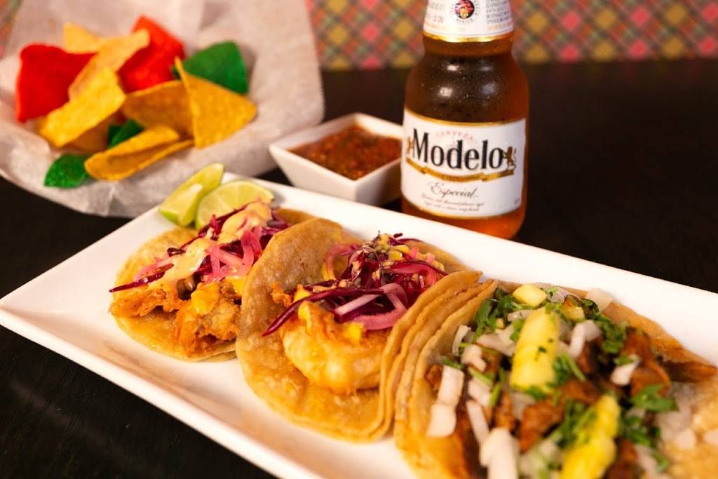 Catrinas Mex | restaurant | 20 W Jackson St, Joliet, IL 60432, USA | 8157142101 OR +1 815-714-2101