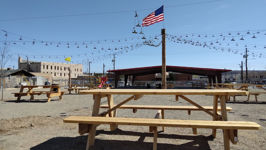 Locke Street Eats | restaurant | 112 N Locke Ave, Farmington, NM 87401, USA | 5057729663 OR +1 505-772-9663