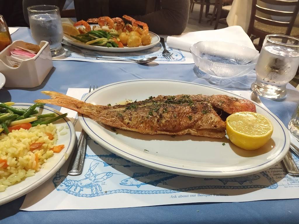 Flippers Fish House | meal takeaway | 2300 Lawrence Ave E, Scarborough, ON M1P 2K9, Canada | 4167596671 OR +1 416-759-6671