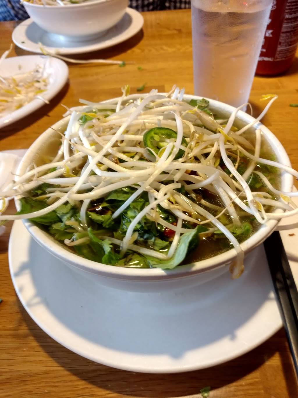 Saigon Cafe | restaurant | 5530 Windward Pkwy #C-300, Alpharetta, GA 30004, USA | 7703737427 OR +1 770-373-7427