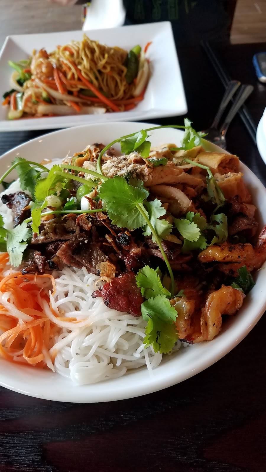 Pho Huong Viet | restaurant | 3175 1232 South, Hover St C-200, Longmont, CO 80501, USA | 7206004602 OR +1 720-600-4602