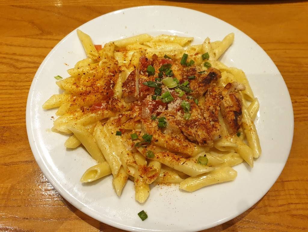 Chilis | restaurant | 6646 S Parker Rd Space N.A.P.07, Aurora, CO 80016, USA | 3036908480 OR +1 303-690-8480