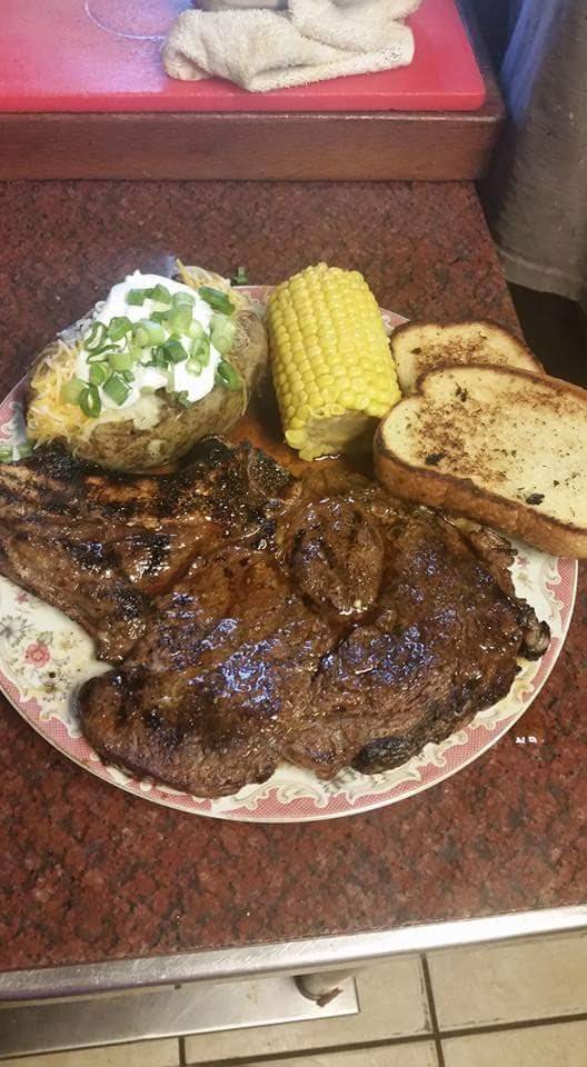 Restaurant Hickory Hill BBQ | restaurant | 20101 TX-31, Tyler, TX 75705, USA | 9035667923 OR +1 903-566-7923