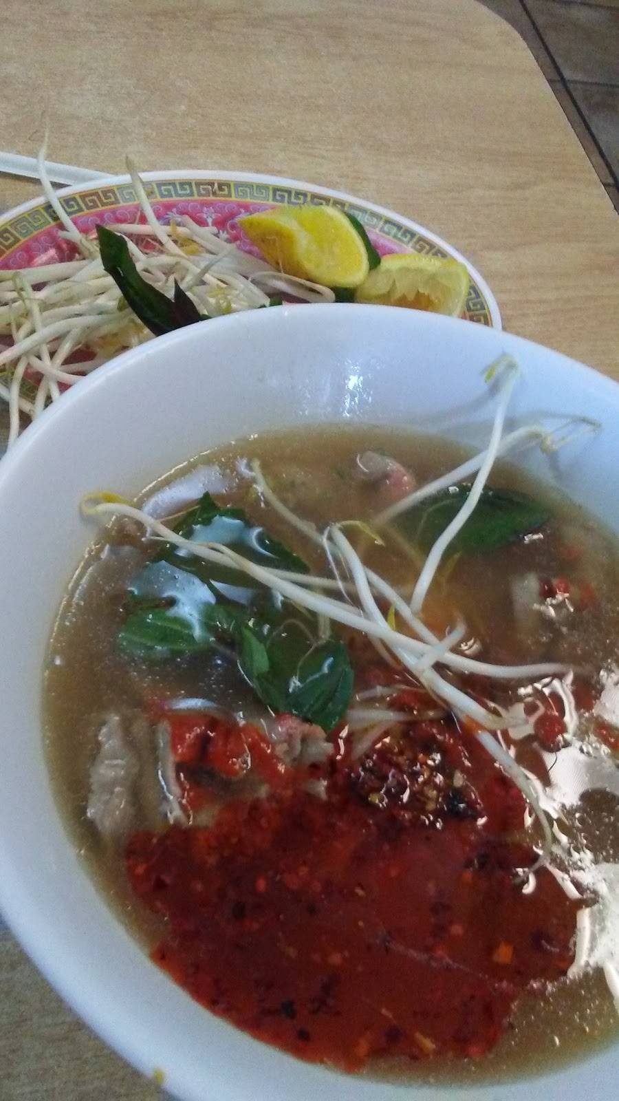PHO SAIGON FAWN | restaurant | 4842 E Kings Canyon Rd # 105, Fresno, CA 93727, USA | 5592551878 OR +1 559-255-1878