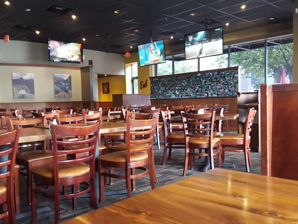 Buffalo Wing Factory | restaurant | 2260-D Hunters Woods Plaza, Reston, VA 20191, USA | 7033909015 OR +1 703-390-9015