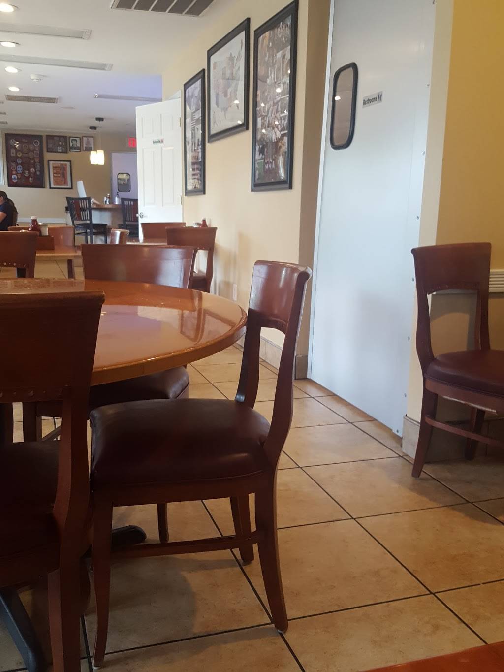 Joes American Diner | restaurant | 3908 Prince William Pkwy, Woodbridge, VA 22192, USA | 7036706961 OR +1 703-670-6961