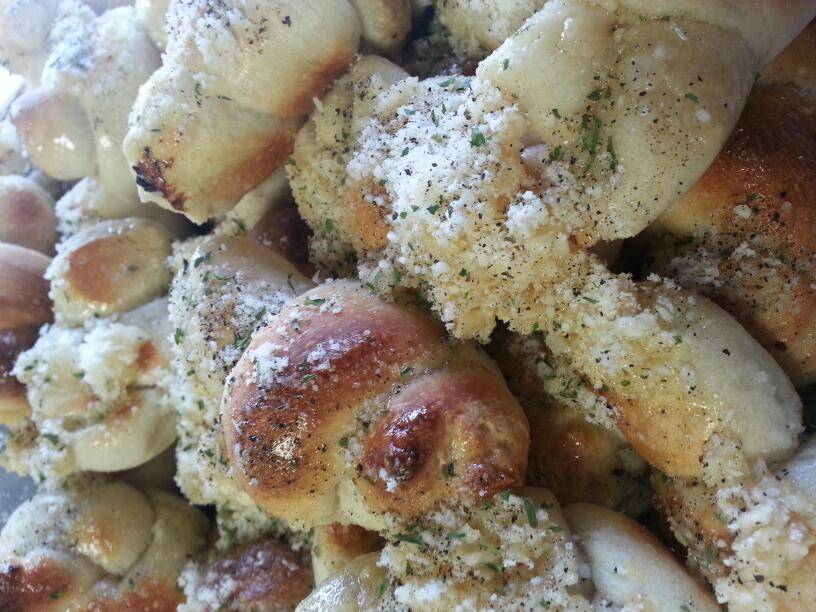 Randazzo Pizzeria | meal delivery | 306 Ditmas Ave, Brooklyn, NY 11218, USA | 7184362624 OR +1 718-436-2624