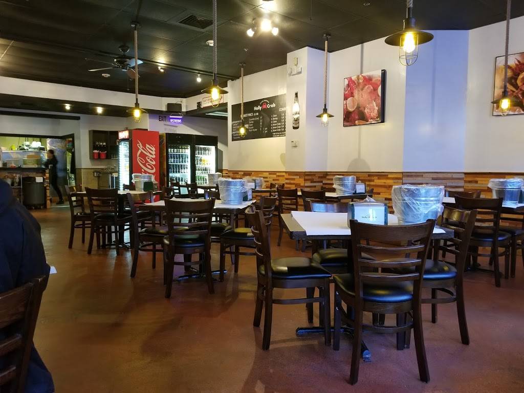Holly Crab | restaurant | 16 Merrimack St, Lowell, MA 01852, USA | 9783237879 OR +1 978-323-7879