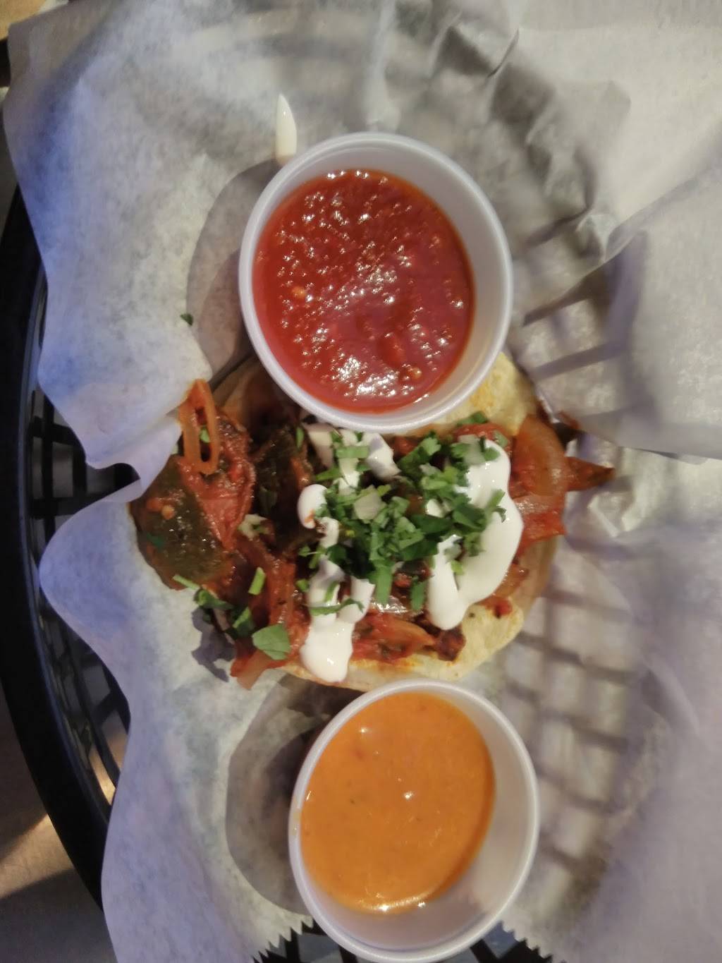 Holy Taco | restaurant | 953 W. Webster Ave., Chicago, IL 60614, USA | 7738570844 OR +1 773-857-0844