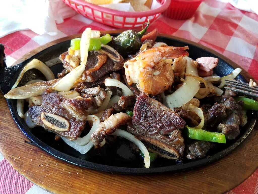 Mariscos Acapulco | restaurant | 3301 Singleton Blvd, Dallas, TX 75212, USA | 2149059991 OR +1 214-905-9991