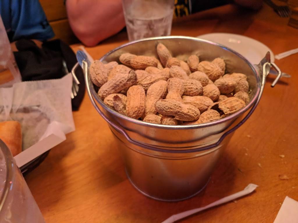 Texas Roadhouse | restaurant | 7341 Northcliff Ave, Brooklyn, OH 44144, USA | 2167390760 OR +1 216-739-0760