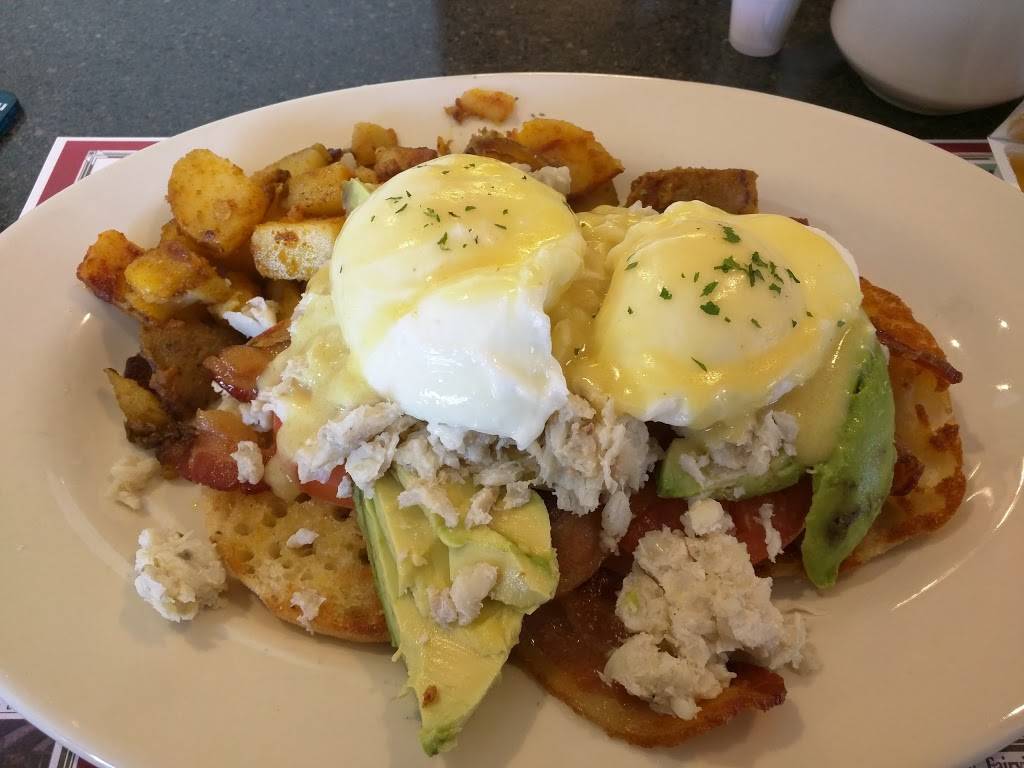 Stables Sandwich Shoppe | restaurant | 326 Russell St, Hadley, MA 01035, USA | 4135844700 OR +1 413-584-4700