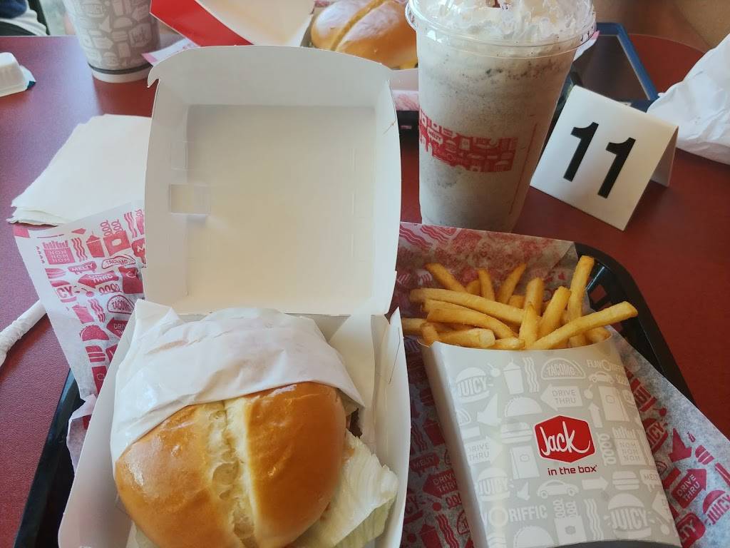 Jack in the Box | restaurant | 800 E Cypress Ave, Redding, CA 96002, USA | 5302269478 OR +1 530-226-9478