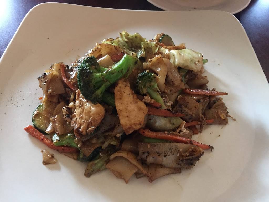 Thai Basil | restaurant | 210 Monterey Ave, Capitola, CA 95010, USA | 8314798985 OR +1 831-479-8985